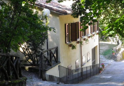 22007-eremo-di-montecasale-convento-dei-francescani-cappuccini